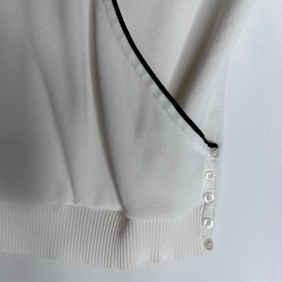 Gregory Blouse - Picture 4 of 7